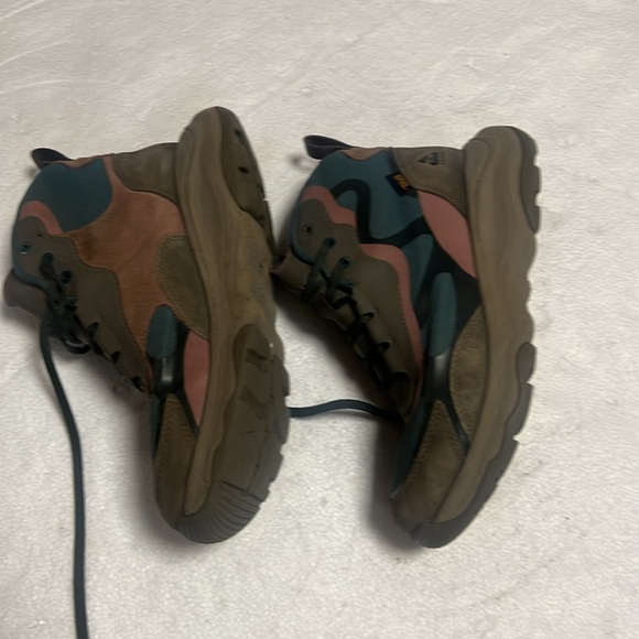 🆕 Teva Geotrecca Hiking Boot no box - Picture 10 of 13